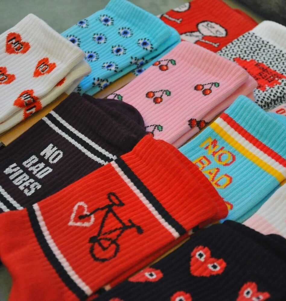 Чому варто віддавати перевагу яскравим шкарпеткам? на сайті 1and1 socks